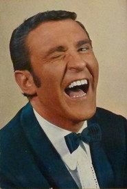 Santi Sans as Sr. Feliu in Busco tonta para fin de semana 1973