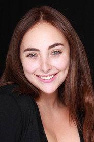 Elisa Vicedo as Lola in Patricia, A Hidden Passion 2020