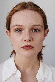 Miriam Schiweck as Older Stephanie Jung in Time of Moulting 2020