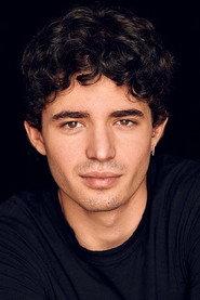 Hugo Arbues as Sergio in Moiré 2014
