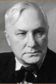 Leonid Baratov as film director in The Cigarette Girl of Mosselprom 1924