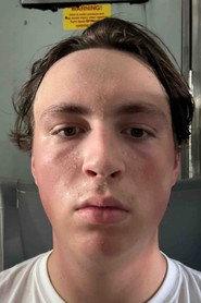Vincent Zielinski as Man with knife in Sounds? A Short Film 2023