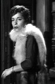 Jacqueline Marbaux as La marraine in Les Lionceaux 1960