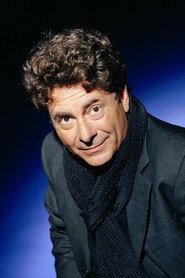 Giorgio Melazzi as Raz (voice) in Aida of the Trees 2001