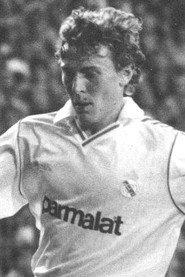 Emilio Butragueño as Self (archive footage) in Real: The Movie 2005