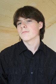 Gontran Mainguy as Kyle in Brebis 2024
