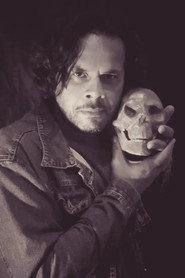 Fabiano Santos as Caio in Filhas de Lilith