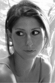 Zeynep Buyrac as Elvira Zoric in Acht 2025