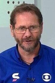 Bob Faria as Self in Soberano o Cruzeiro Resplandece 2014