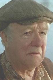 Raymond Gil as Fernande in Pigalle 1995