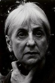 Michelle Marquais as Madame in Le jardinier 1981