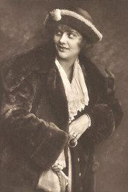 Charlotte Böcklin as in Die Okarina 1919