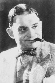 Augusto Aníbal as Seu Augusto in Sinfonia da Floresta 1929
