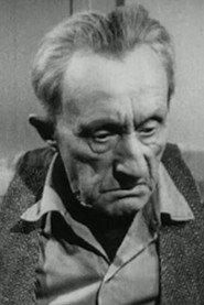 Luigi Moneta as Old Marshal Bandini in The Overcoat 1952