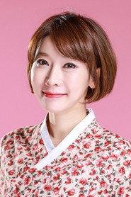 Kwak Hyun-hwa as Mi-yeon in House with a Nice View 2012