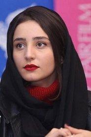 Soha Niasti as in Aryashahr Two People 2023
