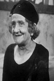 Amina Zehni as ضيفة شرف in El Doctor 1939