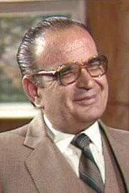 Angelos Georgiadis as Μπαλκονάτος [ξεχάσατε τα κλειδια σας;] in The big blockage 1988