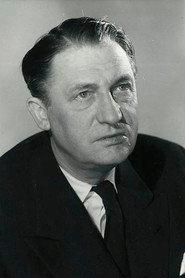 Jakob Nielsen as Skipper in Sin Alley 1957