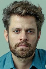 Alejandro Claveaux as in A Mulher ao Lado