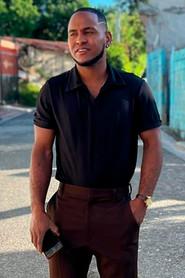 Eduardo Tineo Ferrer as Atracador 2 in El Backup 2025