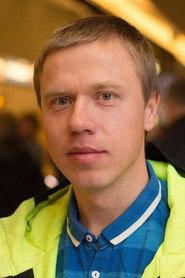 Tõnis Sildaru as Self - Father & Coach in Kelly: Someone Else's Dream 2024
