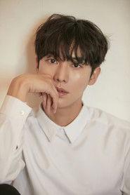 Kwon Hwa-woon as Corporal Kim Seung-hyun in Northern Limit Line 2015