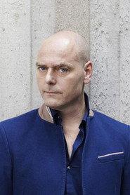 Pieter van der Sman as Dirk Lagerwaard in The Rotterdam Bombing 2012
