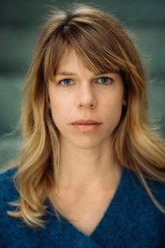 Tina Seydel as Nicole in Postings 2021