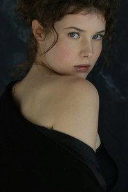 Sinead Thornhill as  in La bambina con la valigia 2025