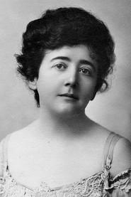 Mabel Wright as Betty's mother in Who's Your Neighbor? 1917