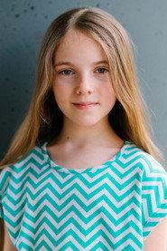 Miri Sommer as Dilara Dorn in Der Club der starken Frauen 2025