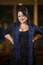Magdalena in de Betou as Isabella in For Better and Worse 2015