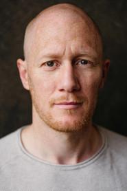Matthew Trevannion as Garfield in Garfield 2017