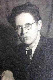 Dmitry Tolstoy as in Big Short Life 1981