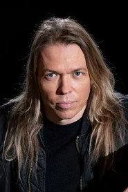 Eicca Toppinen as in Off-Side 2019