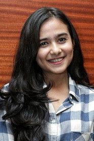 Sonya Fatmala as Mentari in 17 Years Old and Over 2014
