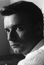 Jarno Hiilloskorpi as Karhu in Kultainen vasikka 1961