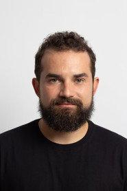 Hugo Souza as Junior (voice) in Trunk Train: The Movie 2022