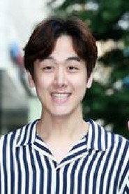 Jung Yo Han as 현수 in Table Manner 2018