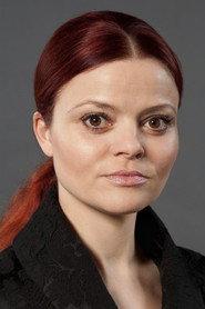 Antonie Talacková Barešová as Petra in Brak 2002