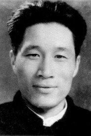 Qi Zhang as Scout in Invisible Battlefront 1949