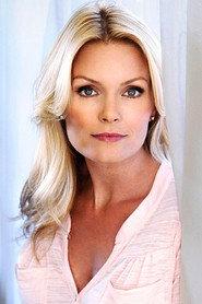 Kelly Packard as Lisa Miller in Stalked by My Neighbor 2015
