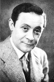 Enrique Jardiel Poncela as in Fake News 1933