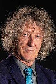 Sergio Chiorino as Dario in Amanda 2022