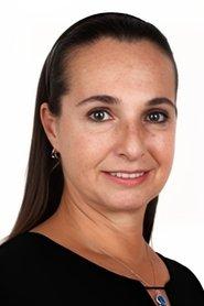 Rozet Hubeş as Nesrin in The Team 2015