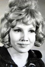 Larisa Zaytseva as жена Ивана Ивановича in Housewarming 1979