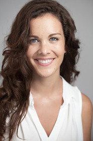Sandra Blázquez as Alicia niña in First and Last Love 2002