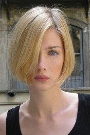 Eva Riccobono as Blanche in Grande, grosso e... Verdone 2008