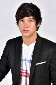 Naufal Samudra as Raka in Something In Between 2018